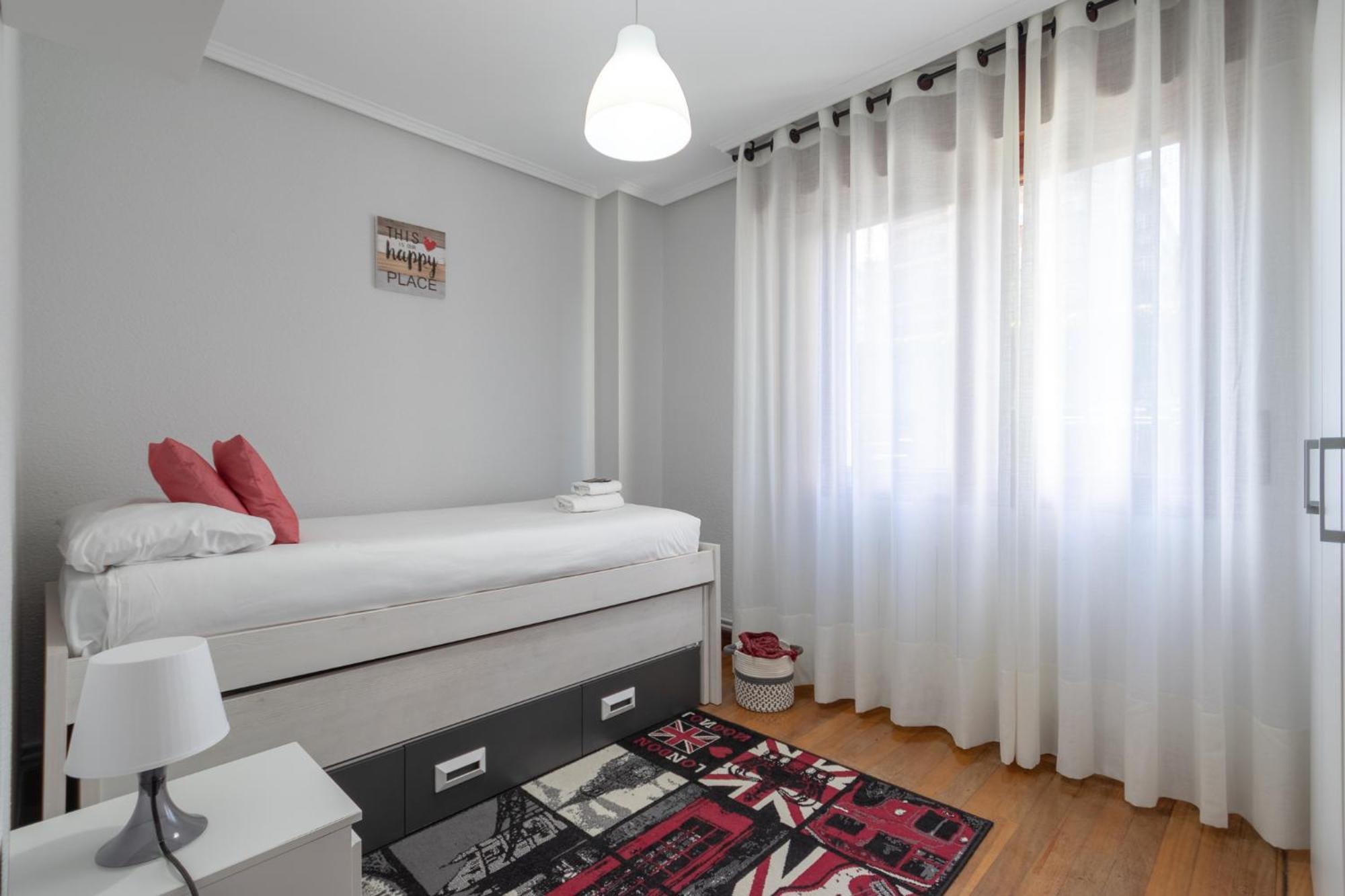 Etxebarria Apartment By People Rentals ビルバオ エクステリア 写真