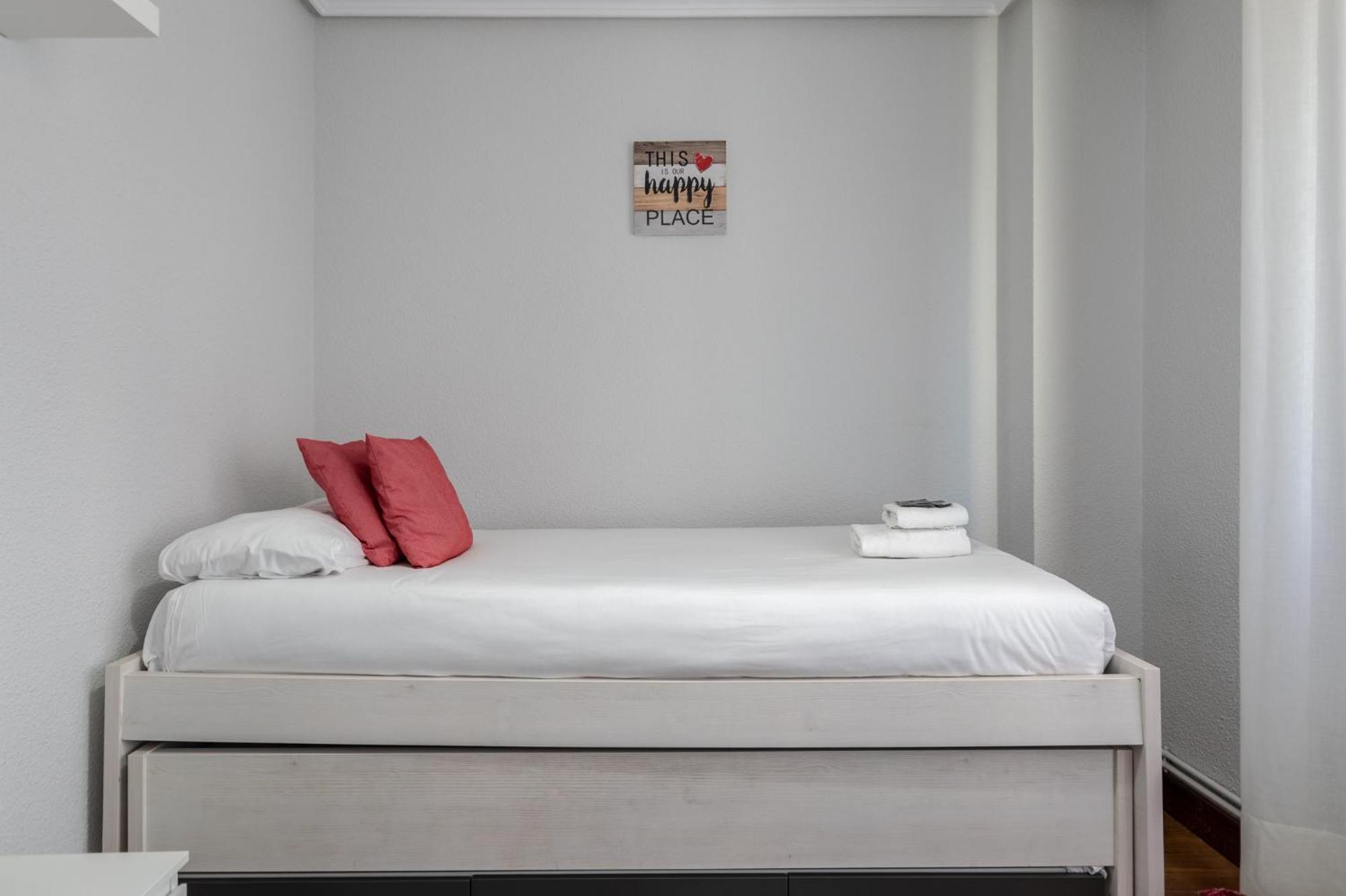 Etxebarria Apartment By People Rentals ビルバオ エクステリア 写真